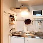 Blanche Montmartre מלון 2*