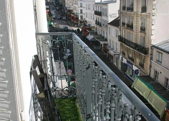 Blanche Montmartre 호텔 2*