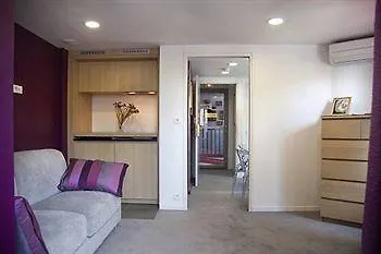 Blanche Montmartre 2*