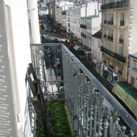 Blanche Montmartre Hotel 2*