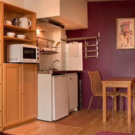 Blanche Montmartre Hotel Paryż