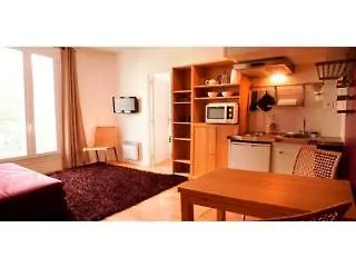 Hotel Blanche Montmartre Paryż