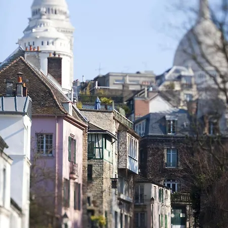 Blanche Montmartre Hotel 2*