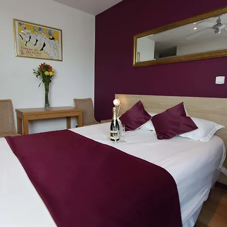 Blanche Montmartre Hotel 2*