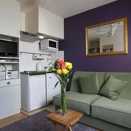 Hotel Blanche Montmartre 2*