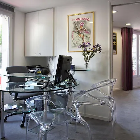 Blanche Montmartre 2* Paryż