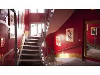 Blanche Montmartre 2*