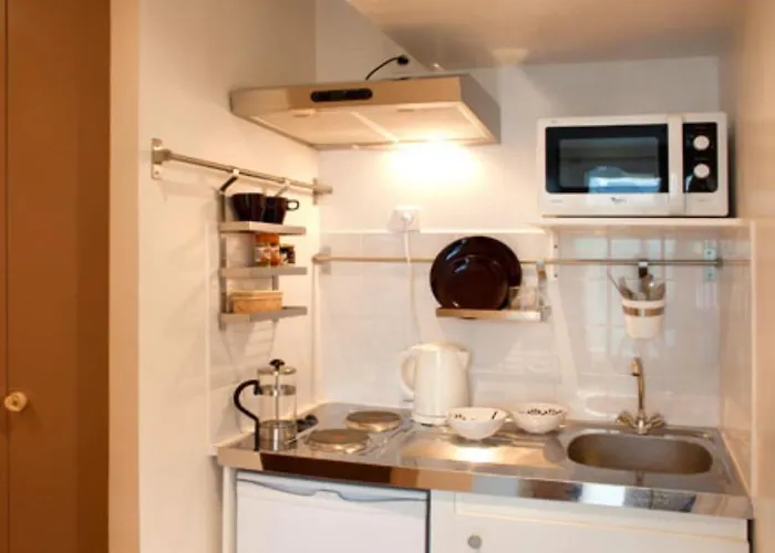 Blanche Montmartre Hotel 2*